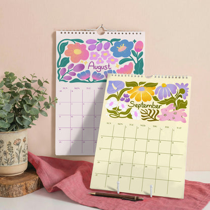 2026-2027 Academic Wall Calendar, Retro Art, August Start